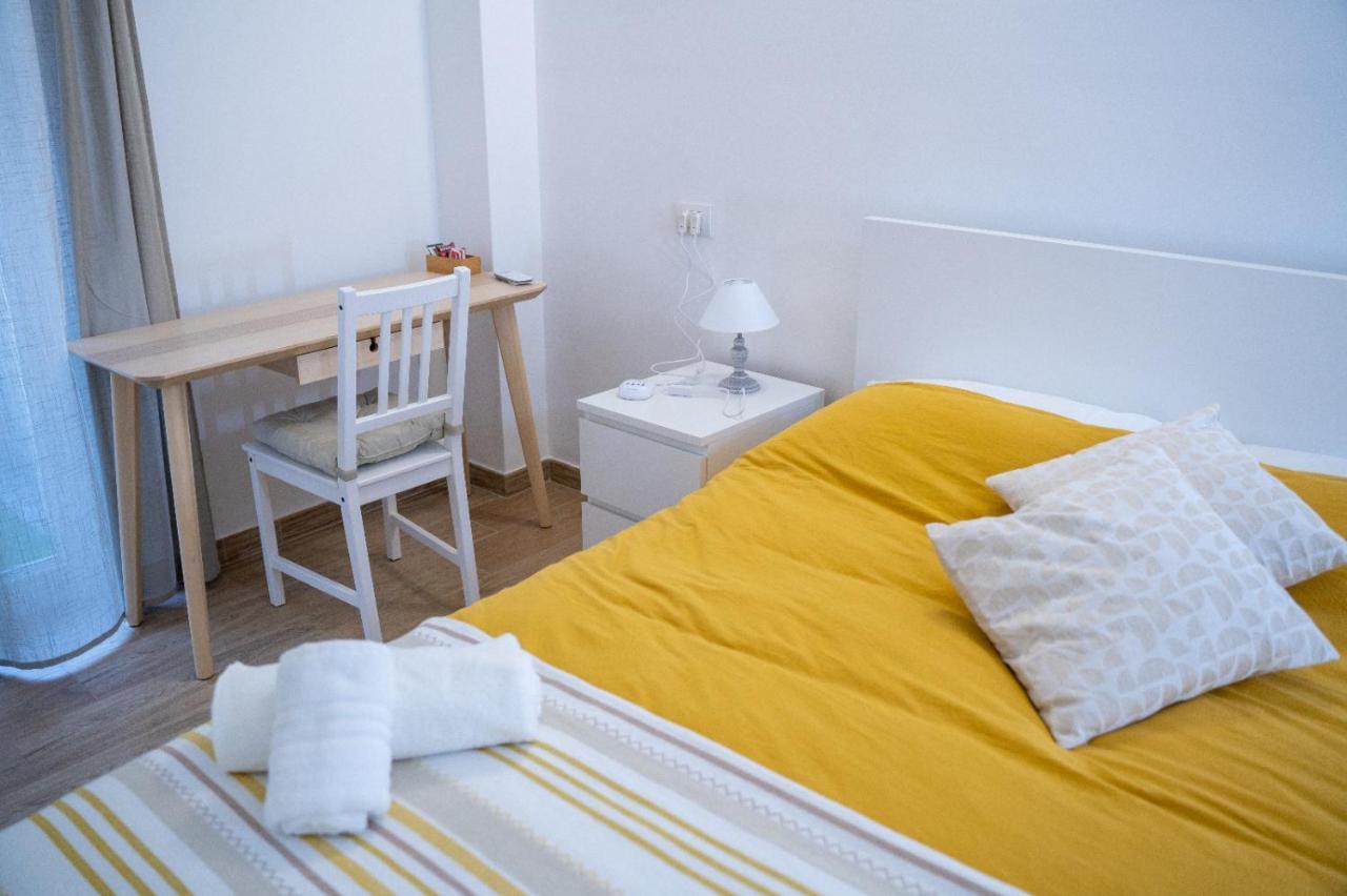 B&B Alighieri 97 바리 외부 사진